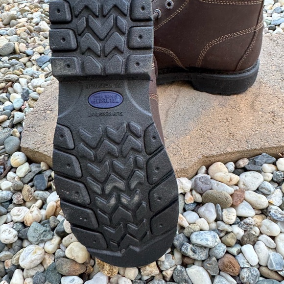 Wolverine Rich Brown Leather Work Boots - Picture 7 of 9
